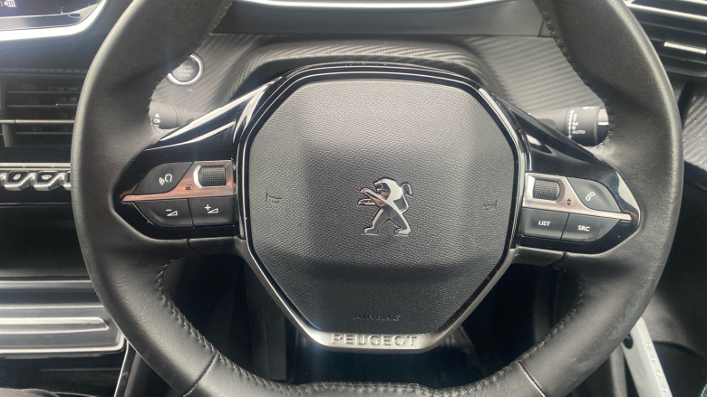 Peugeot 208 1.2 PureTech 100 Allure Premium + 5dr Petrol Hatchback